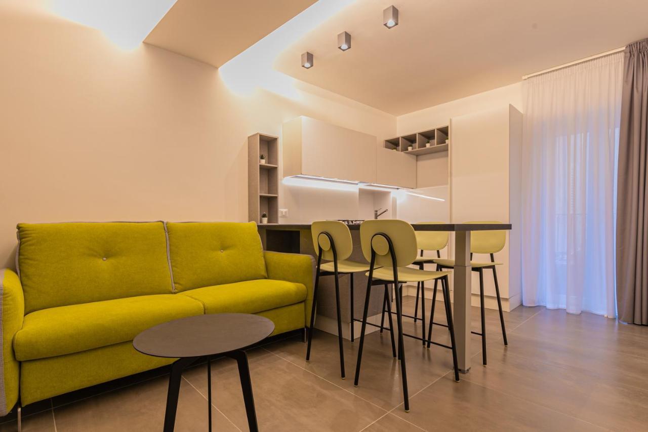 Pr1Mo Minimal Suite تْشيفالو المظهر الخارجي الصورة