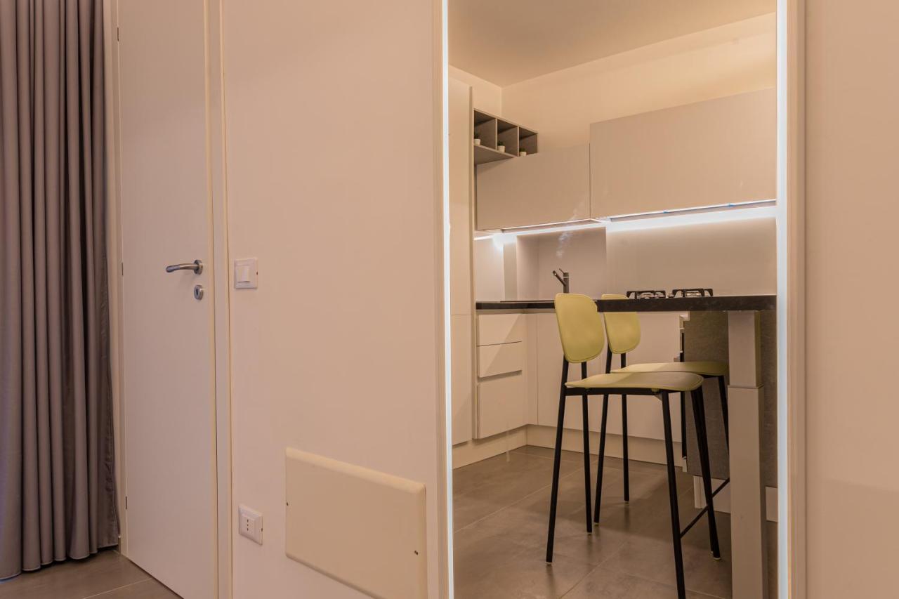 Pr1Mo Minimal Suite تْشيفالو المظهر الخارجي الصورة